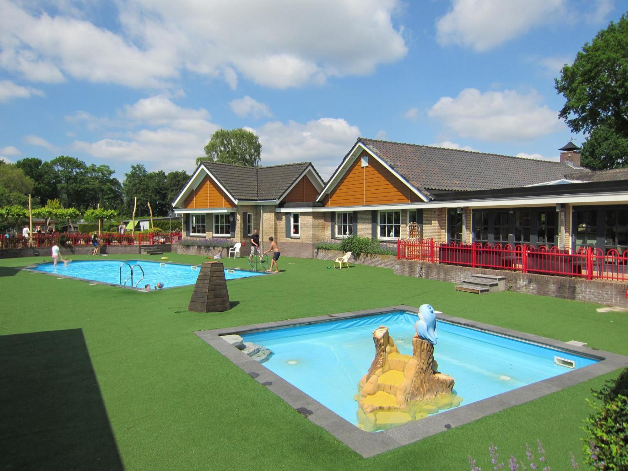 Hderh - Eco Lodge Op Vakantiepark De Ijsvogel, Zwembaden, Kids Fun, Natuur En Rust Фортайзен Екстериор снимка